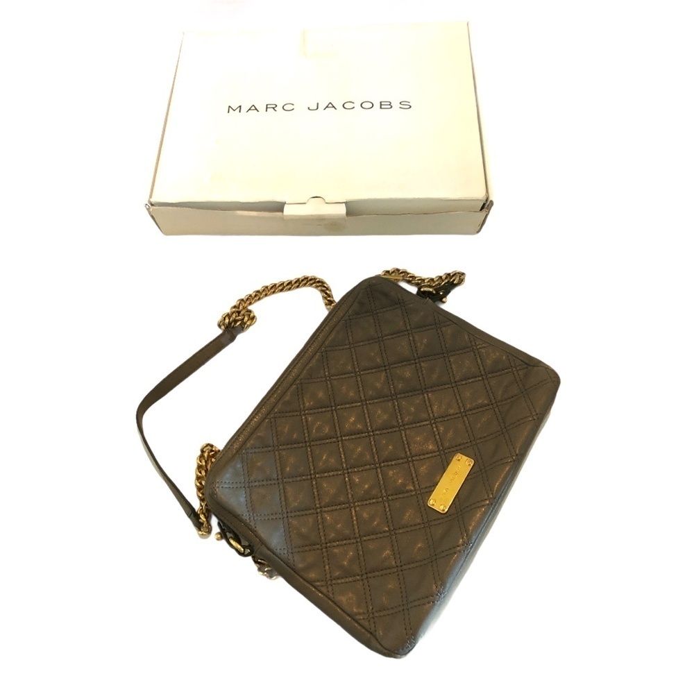 Marc Jacobs Quilted iPad Case Crossbody bag. - Picture 5 of 13